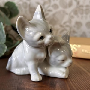 Vintage St Michael Kittens Figurine, 1990s Porcelain Cats Ornament, Japan Made