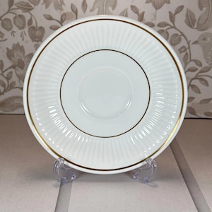 Wedgwood Insignia Tea/Side Plate - Gold Trim Metallised Bone China