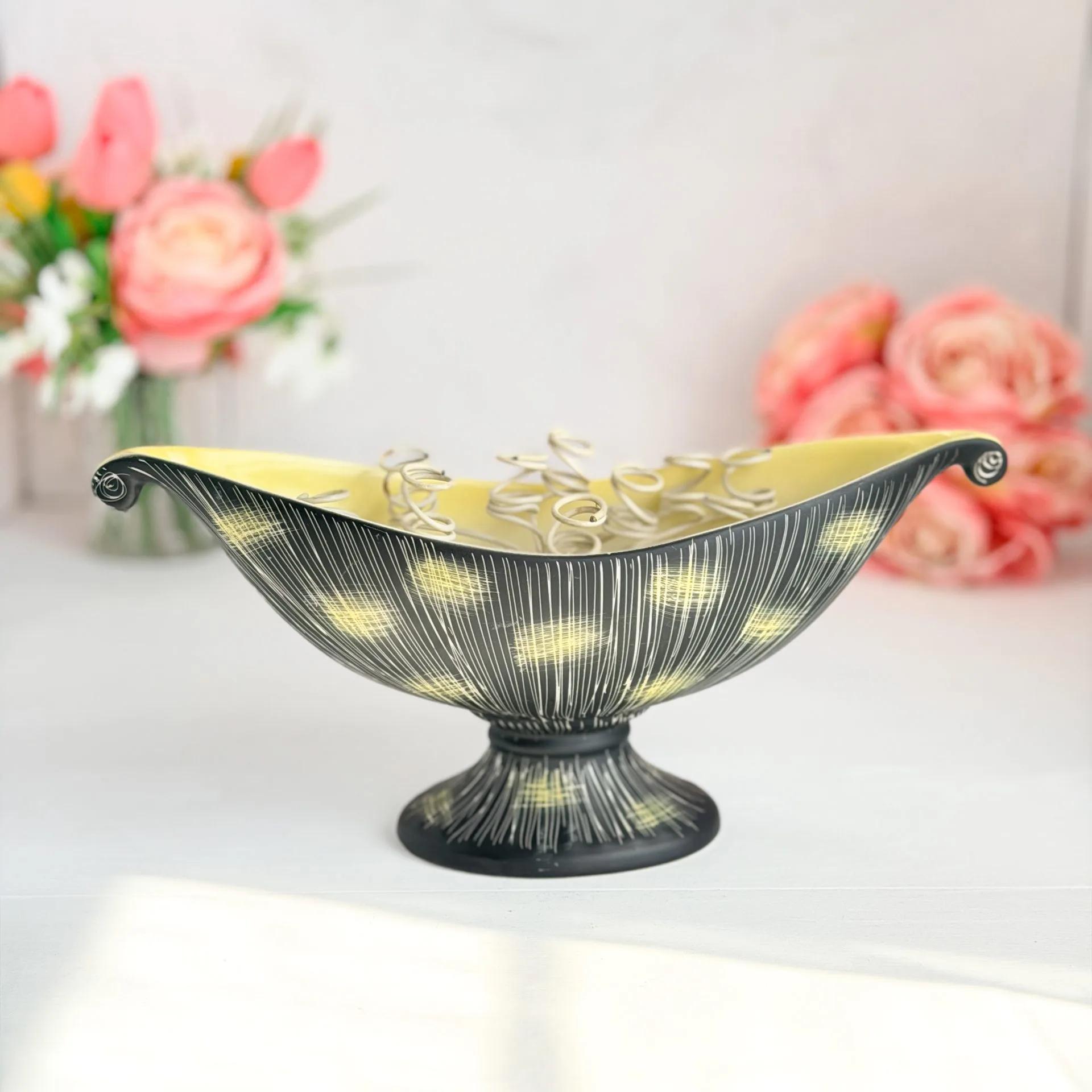 BESWICK ENGLAND　きたりすナトキン　 陶器オブジェ Beswick Figurines - Etsy