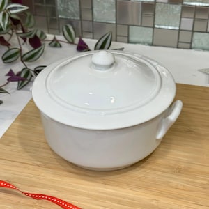 Vintage Apilco French Porcelain Casserole Dish, 2.8L Lidded Soup Tureen, France