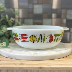 Retro JAJ Pyrex &#39;Harvest&#39; Easy Grip Naczynie do zapiekania - lata 60.