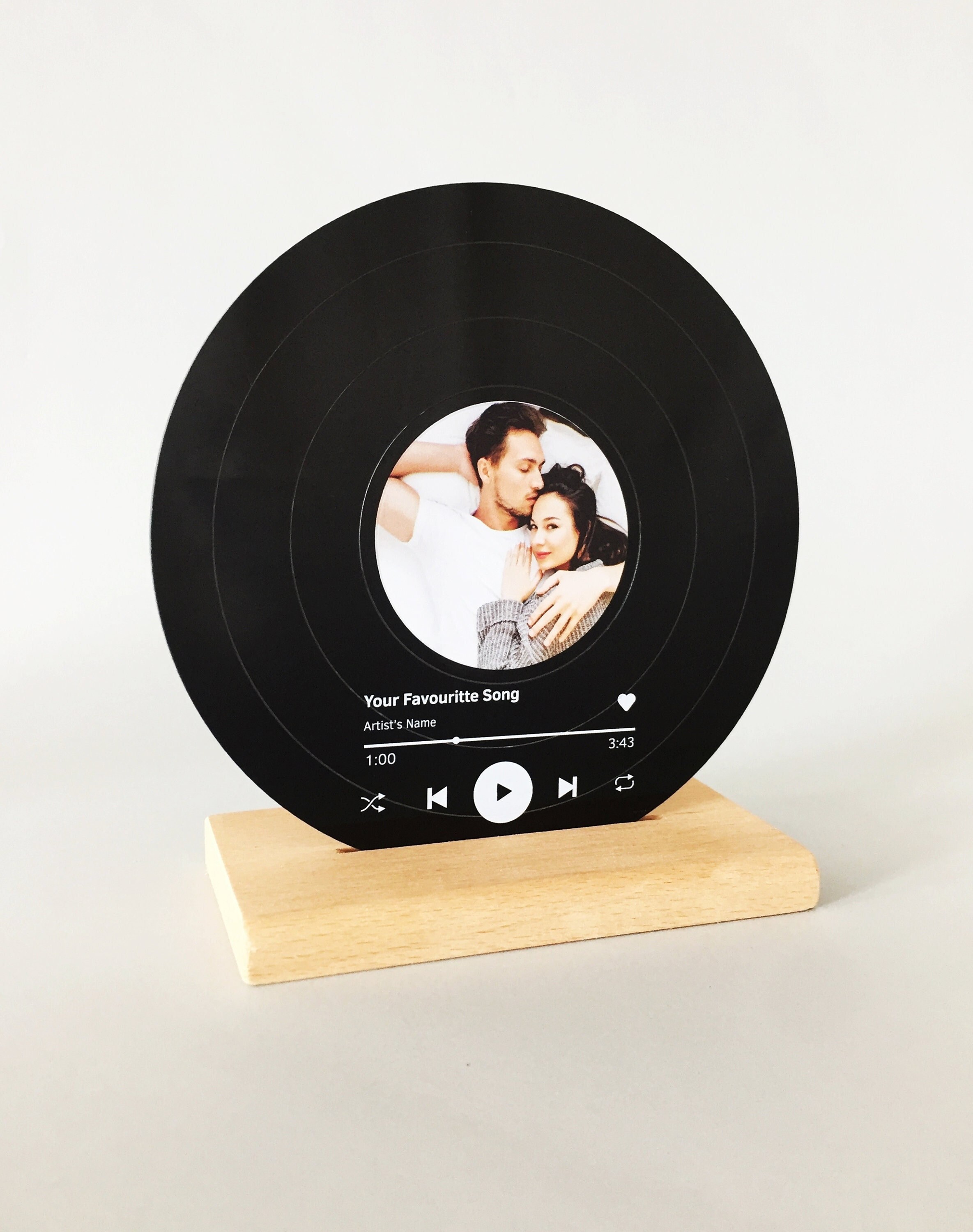 Our Song - Vinilo/LP - Regalo romántico personalizado (montaje en bloque de  11 x 14 pulgadas, moderno, disco dorado)