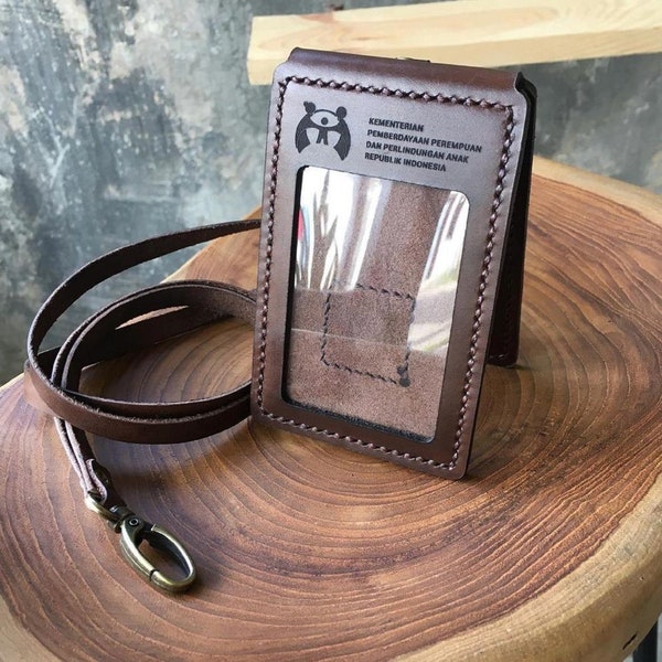 Model 1 (Best Seller) Leather Vertical ID Holder Magnetic and Engraving (1 Side) : Personalized Leather ID Badge, Name Tag, Badge Holder