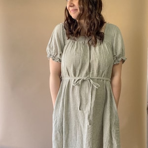 Squareneck Cottage Core dress