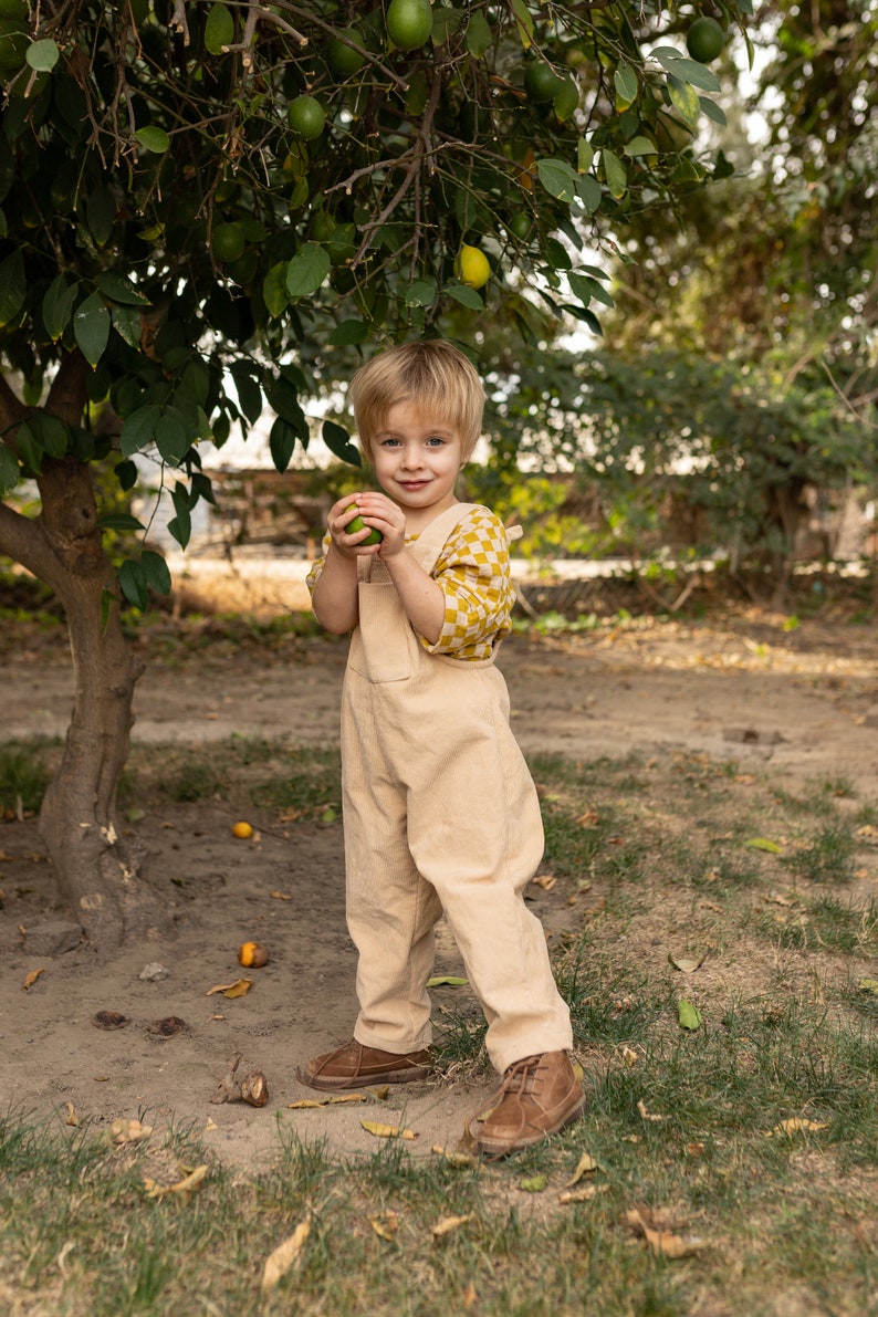 Little Yellow Checkered Cotton top for boys and girls, cotton top unisex. Toddler top, Sustainably Ethically Handmade top with buttons image 4