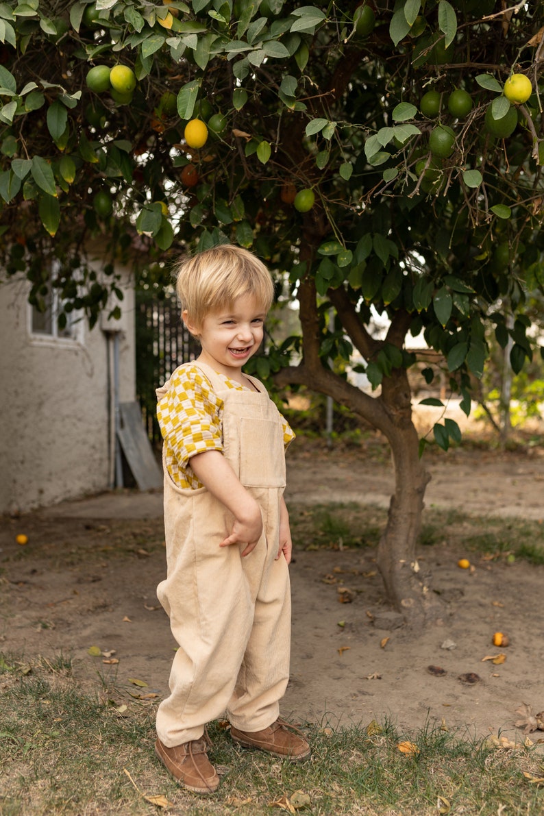 Little Yellow Checkered Cotton top for boys and girls, cotton top unisex. Toddler top, Sustainably Ethically Handmade top with buttons image 5