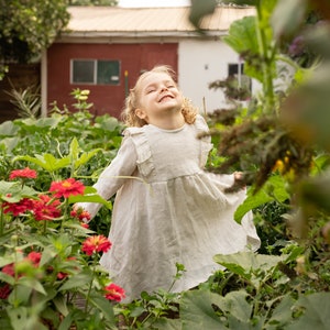 Little Girl Dress Gingham Linen dress for girls, Linen Dress. Toddler linen dress, flower girl dress Sustainably Ethically Made Linen Dress image 4