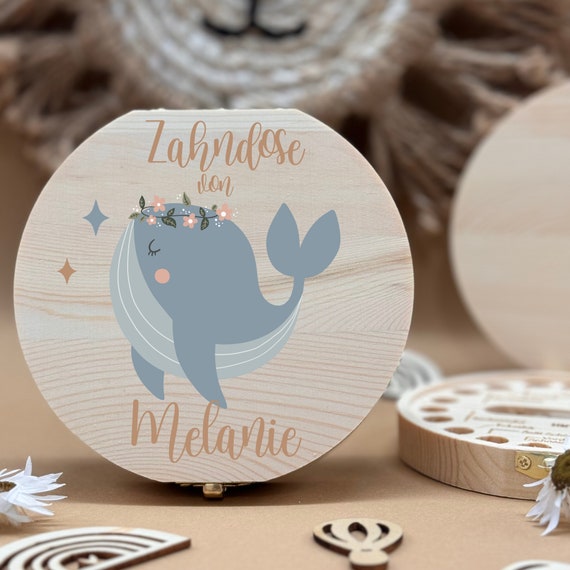 Personalized wooden tooth box whale, milk teeth storage, personalized gifts, christening gift, birthday gift