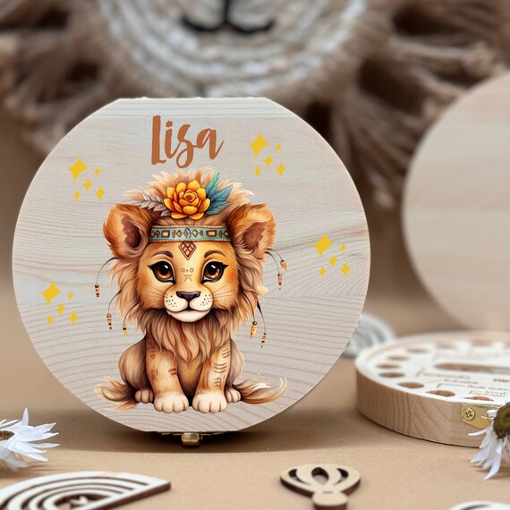 Personalized wooden tooth box lion, milk teeth storage, personalized gifts, christening gift, birthday gift