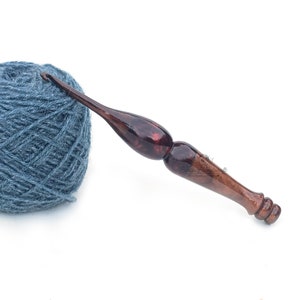 Ergonomic Crochet Hook Size 6mm 
