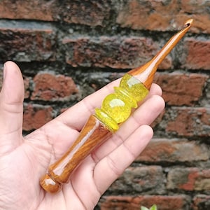 Rosewood and Resin mix Crochet hook 7 inch - Resin crochet hook Ergonomic Handle Crochet Hooks for Knitting and Crocheting yarn craft weave
