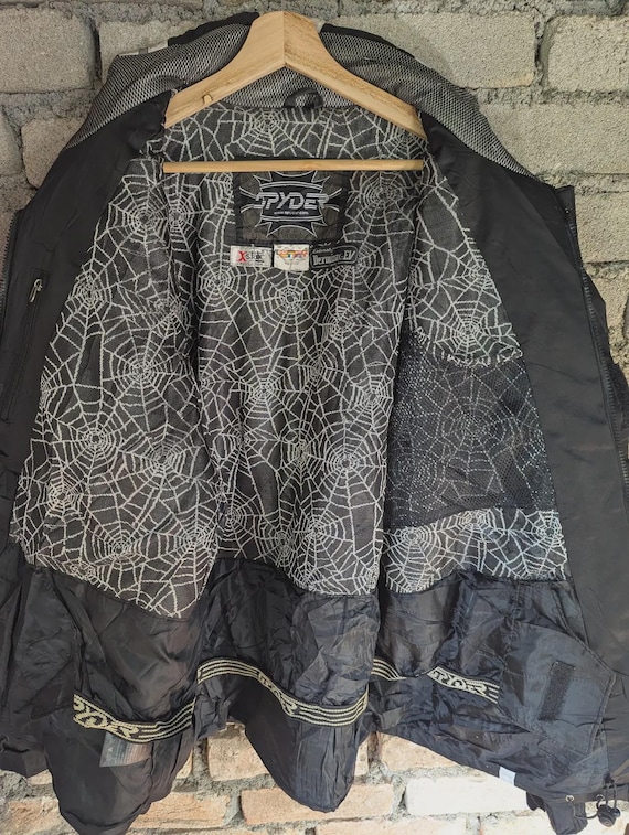 Spyder Gorpcore and technical jacket - image 15