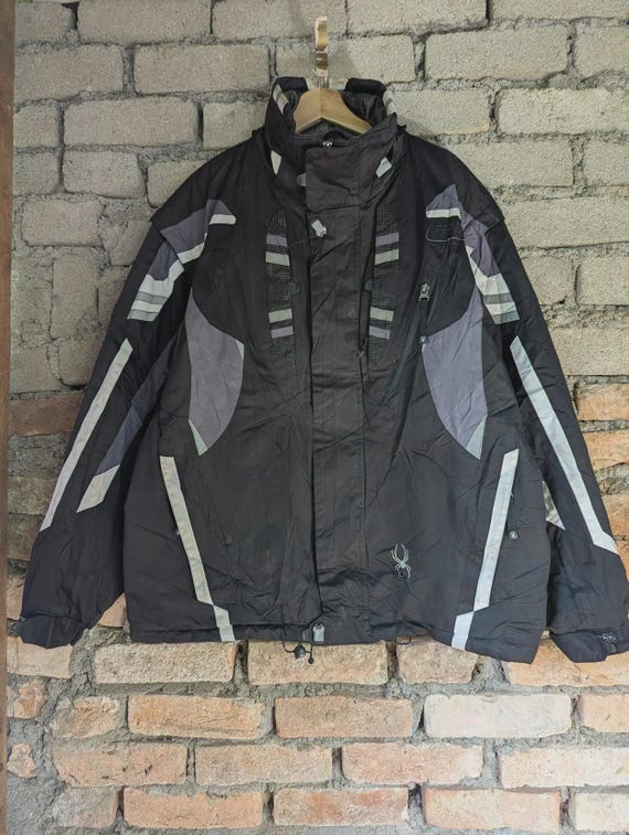 Spyder Gorpcore and technical jacket - image 4