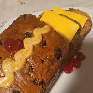 Best Jamaican Easter Bun For Spice Bun And Cheese - Global Kitchen Travels