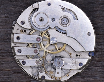 Vintage Swiss Type Watch Movement. Unknown Maker. Not Running. Key Wind. Antique Pocket Watch, Vintage Pocket Watch, Swiss Watch.