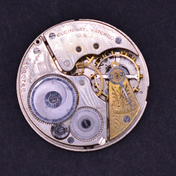 Vintage Elgin Pocket Watch Movement, Complete, Not Running. Made in 1921. Size 16s. Grade 291. 7 Jewels.  No Hour Hand. Gold Second Hand.