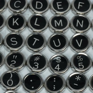 Excellent Vintage Typewriter Keys. Select One Typewriter Key. Thin and Flat Backed. Use for Jewelry, Art, Steampunk, Upcycle, Crafts, Charms