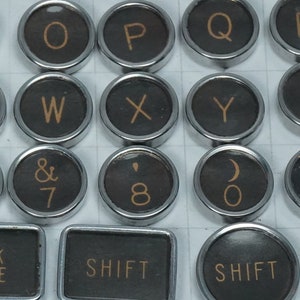 Vintage Typewriter Keys. Select One Typewriter Key. Thin and Flat Backed. Use for Jewelry, Art, Steampunk, Upcycle, Crafts, Parts, Charms