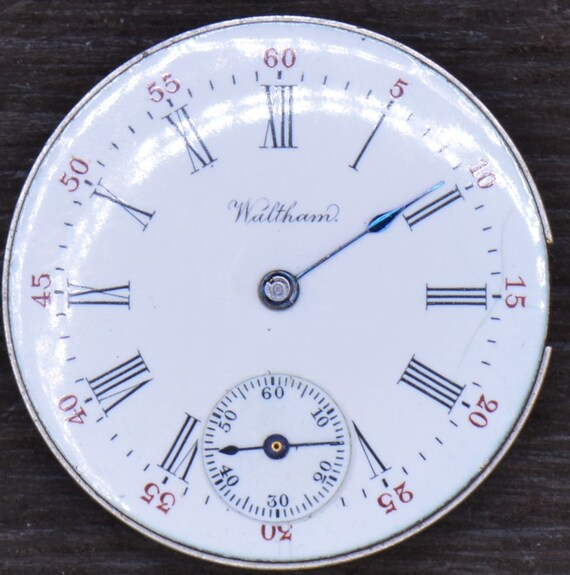 Mouvement De Montre De Poche Ancien Waltham Catégorie X - Pour Pièces Ou Réparation - Roue D'équilibre Endommagée - Vintage Horlogerie