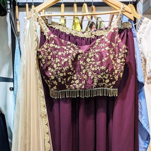 Lehenga display stand sale