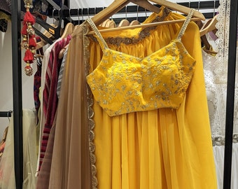 Gult Lehenga Choli-set: Indisk festklädsel, etniskt mode