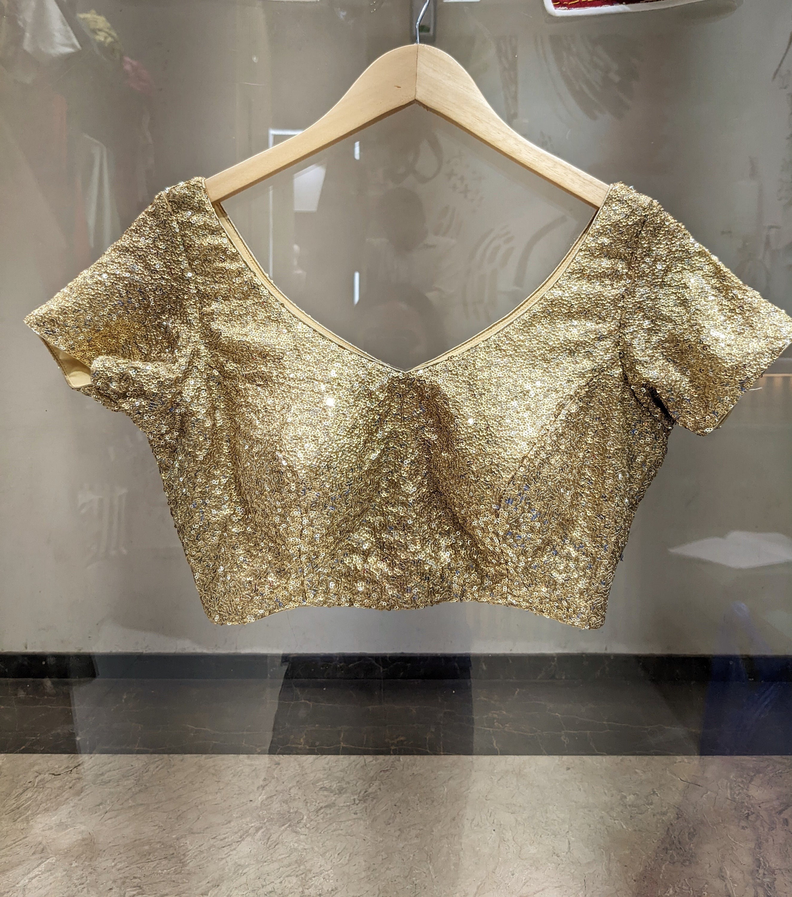 Buy Readymade Saree Blouse, Glitter Sequin Saree Blouse, Short Sleeve, Gold  Sequin Blouse, Stitched Saree Blouse, Bridal Saree Blouse Online in India -  Etsy