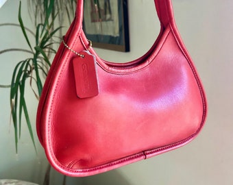新品同様 Ergo Rare Vintage Coach Etsy - Bag Shoulder Leather Red Mini バッグ