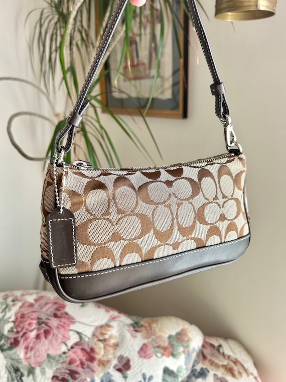 Coach monogram shoulder bag hotsell