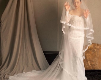 2 Tier Lace Trim Wedding Veil with Hand Embroidery