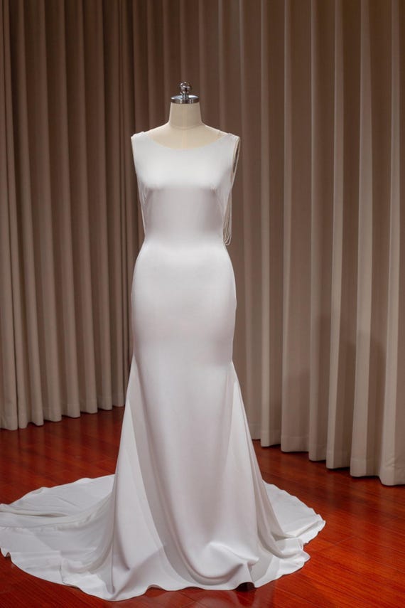 fitted lace wedding dress Simple Satin Mermaid Wedding Dress with V-Neck, Spaghetti Straps and L –  AmberBride