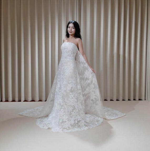 Strapless Lace Wedding Gown with Detachable Train | Beatrice Strapless Lace Wedding Gown with Detachable Train | Beatrice