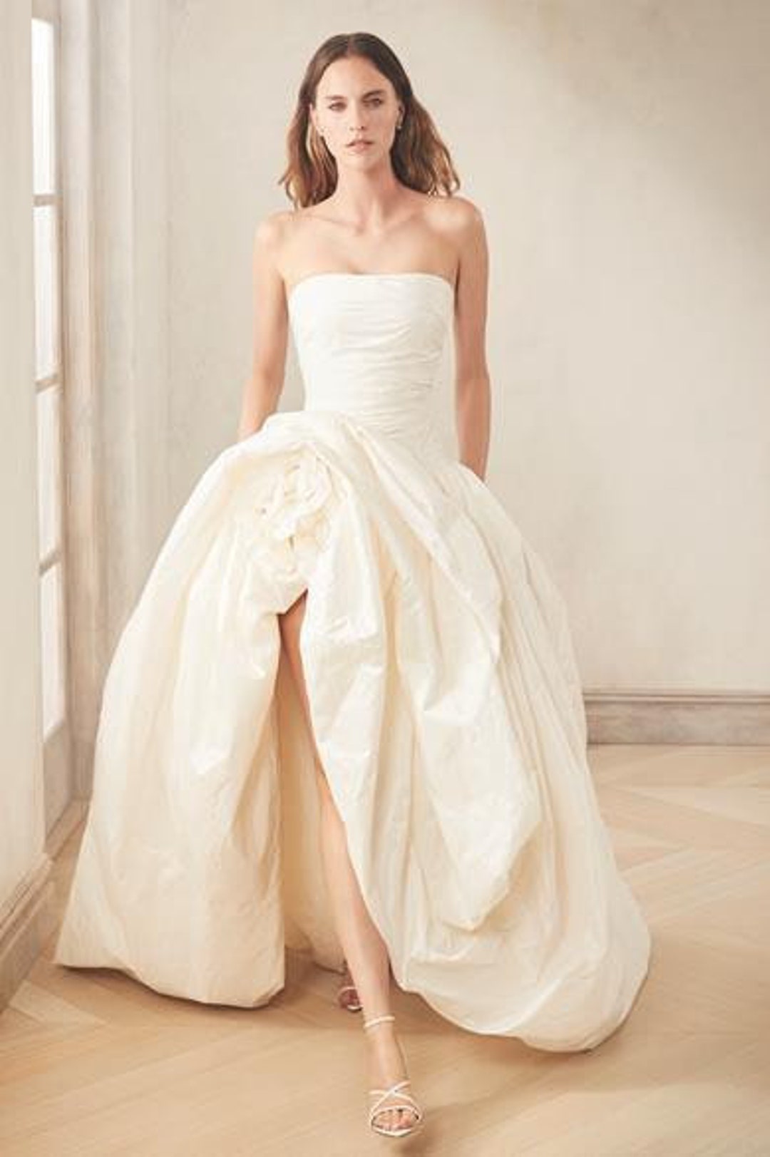 Robe De Mariée Oscar De La Renta Oscar De La Renta Blanc Satin Fleur A-line Robe de mariée - Etsy France