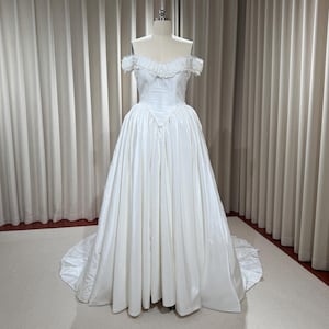 Florence | Off the Shoulder Taffeta Wedding Dress with Detachable sleeves, Custom Modest Courthouse Civil Wedding Princess Ball Gown