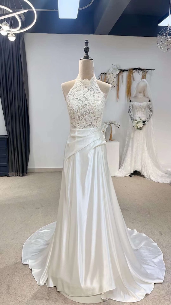 Halter Neck Lace Satin Combined A-line Wedding Dress