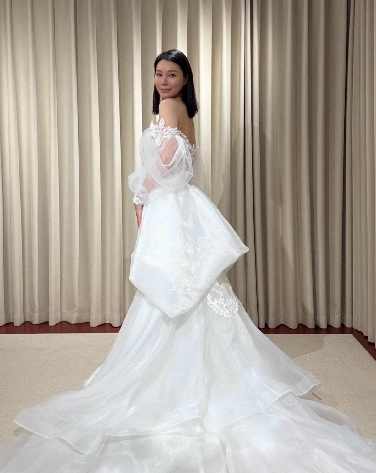 fitted mermaid wedding dress with long train Strapless Mermaid Wedding Dress with 3D Floral Train JB45120