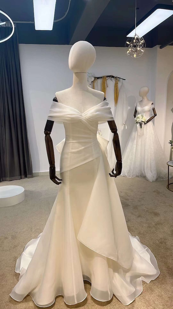 strapless open back dress Burnt Orange Pleated Halter V-Neck Backless Chiffon Bridesmaid Dress – NZ  Bridal main image 1