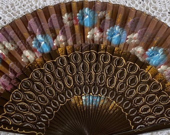 Vintage Hand Painted Wooden Fan Handheld Spanish Folding Fan Floral Design Photoprop