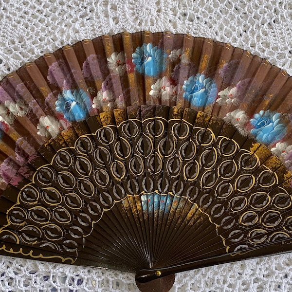 Vintage Hand Painted Wooden Fan Handheld Spanish Folding Fan Floral Design Photoprop