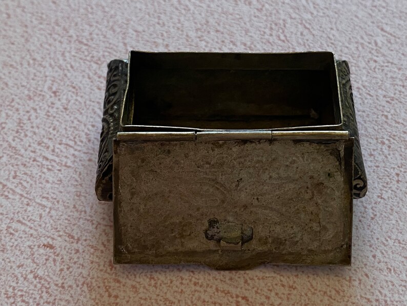 Vintage Trinket Box in Silver Tone Metal Trinket Box Snuff Box Etsy
