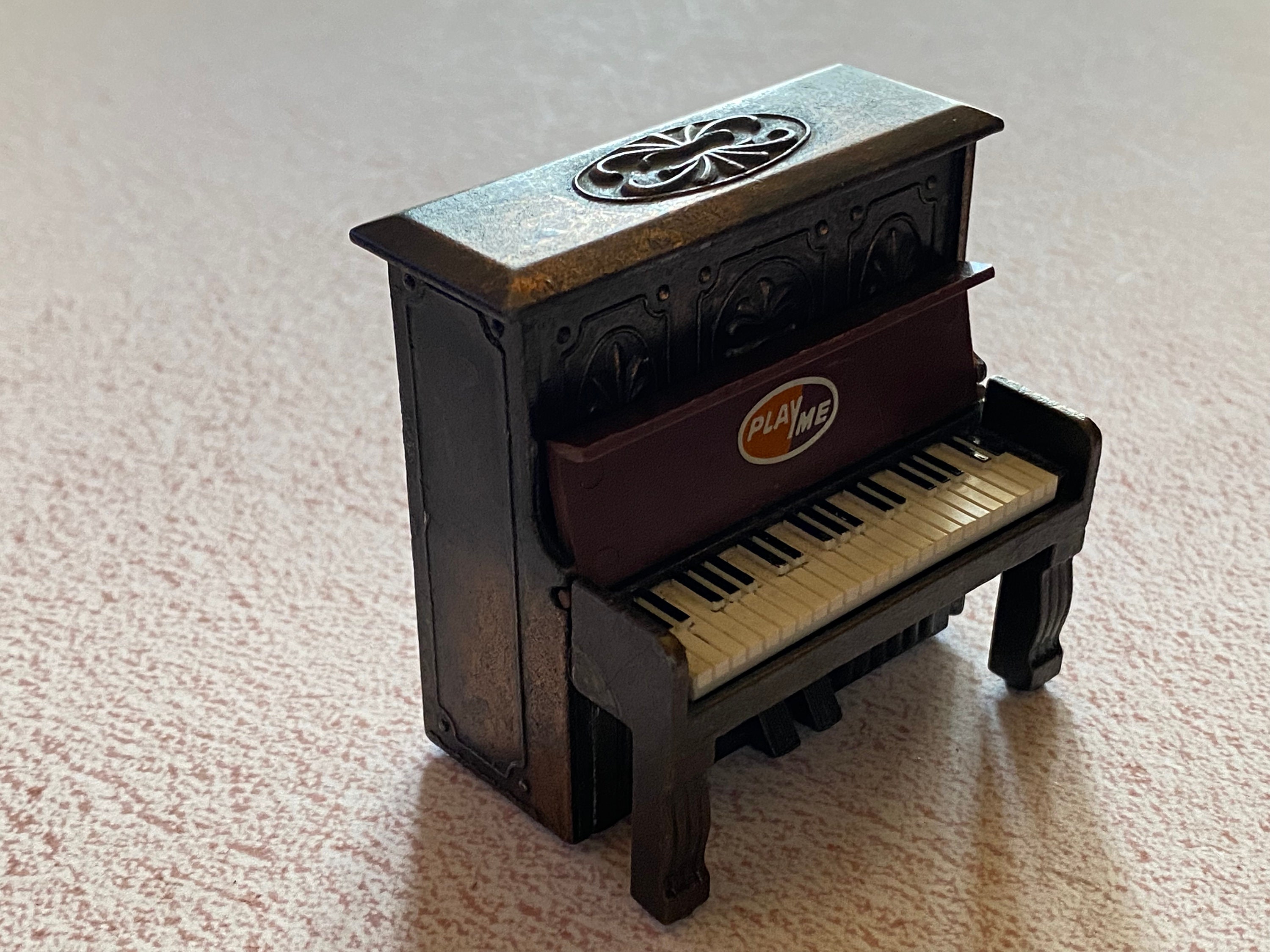 antiguo piano infantil de 12 teclas dificil - Comprar Videojogos e Consolas  descatalogados no todocoleccion