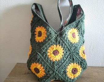 Sunflower Granny Square Tote Bag, Crochet Shoulder Bag, Handmade Boho Market Tote, Floral Crochet Purse, Lined Bag