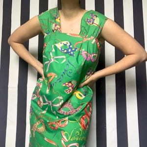Vintage 80s Green Viscose Shift Dress: Venice Mask Print, UK12