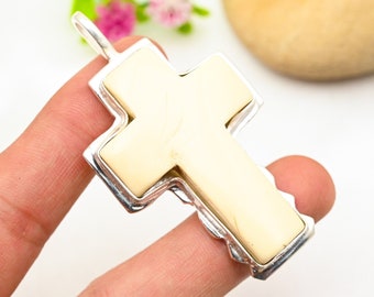Weiße Koralle Kreuz Anhänger 925 Sterling Silber Anhänger Weiße Koralle Anhänger Handgemachter Schmuck Koralle Schmuck Hochzeit und Geburtstags Geschenke