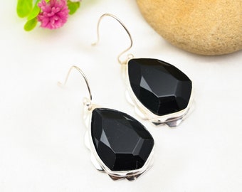 Brincos de espinel preto, brincos de prata esterlina 925, brincos de pedras preciosas de espinel preto, joias artesanais de espinel preto, presente exclusivo de feriado