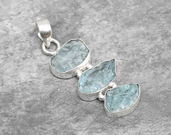 Raw Aquamarine Pendant Sterling Silver Pendant Aquamarine Rough Pendant Gemstone Pendant Healing Gemstone Pendant Gift for Her