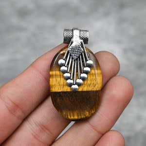 Tiger eye shop gemstone necklace