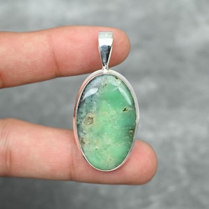 Chrysoprase pendant clearance