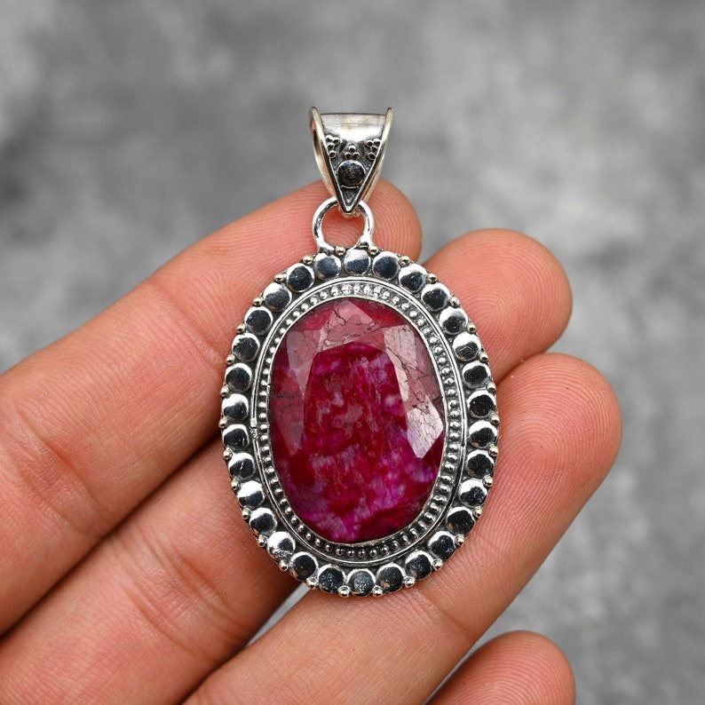 Kashmir Red Ruby Pendant 925 Sterling Silver Pendant Kashmir Red Ruby Gemstone Pendant Handmade Jewelry Ruby Jewelry Christmas Gift For Her image 3