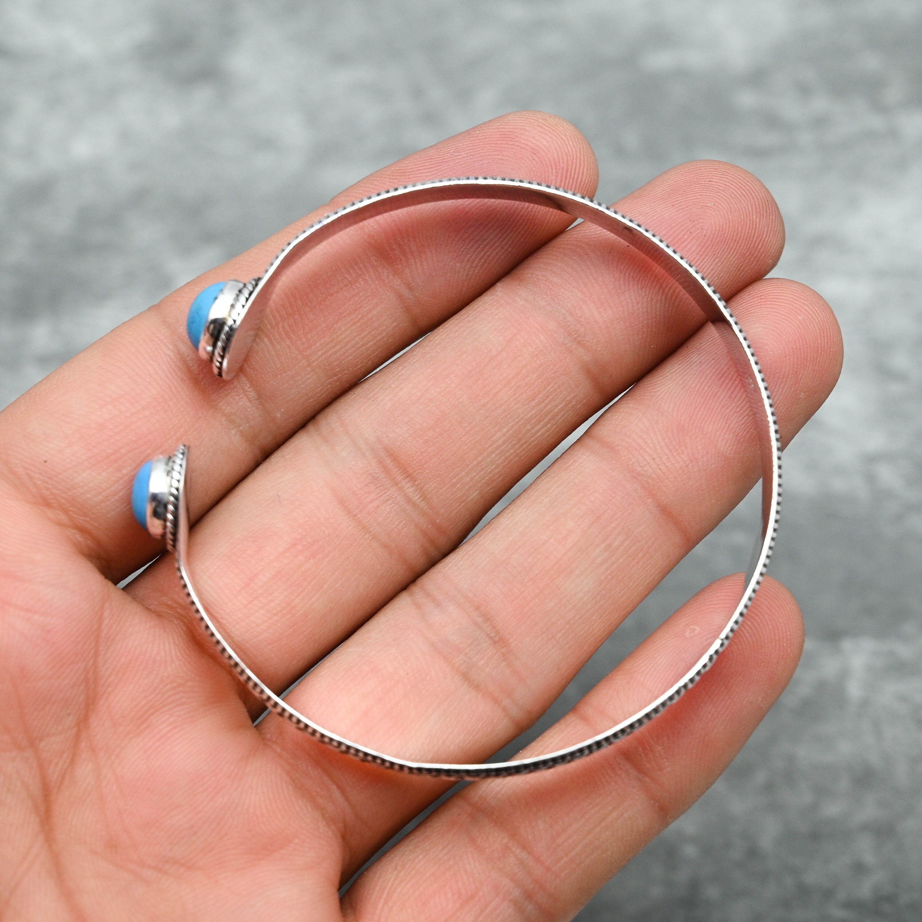 Arizona Turquoise Bracelet 925 Sterling Silver Bangle