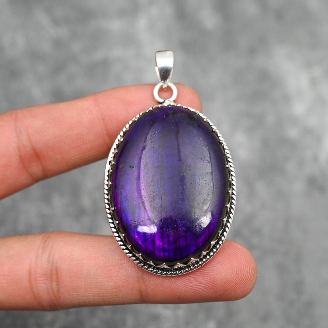 Purple Flash Labradorite Pendant 925 Sterling Silver Pendant